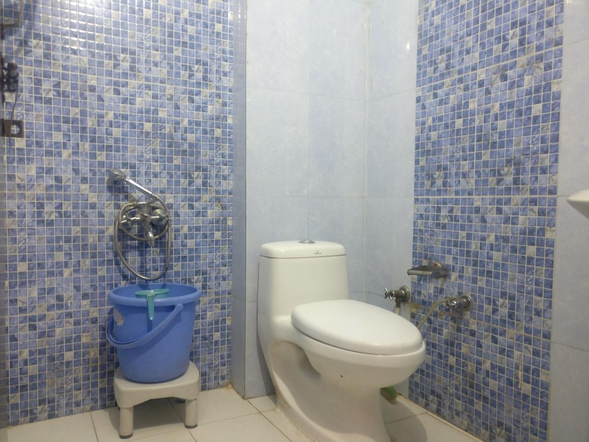 לנסדאון Galaxy Hotel & Restaurant מראה חיצוני תמונה